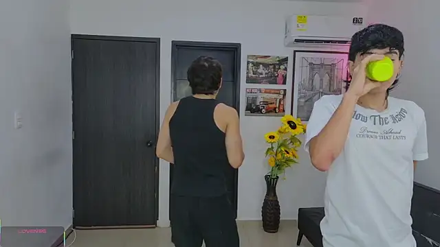 badguyss bisex online show from 06-09-26, 11:11
