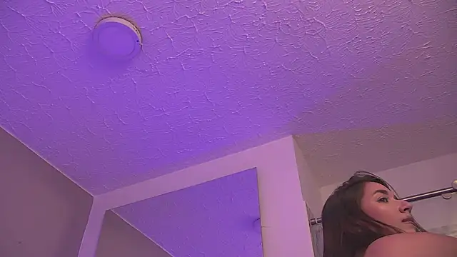 Lilly Peach22 online show from 12-05-24, 11:18