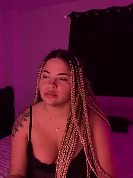 MelSaunders online show from 10-16-25, 03:07