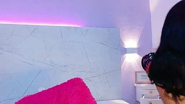 AbrilBrent online show from 11-17-25, 07:41