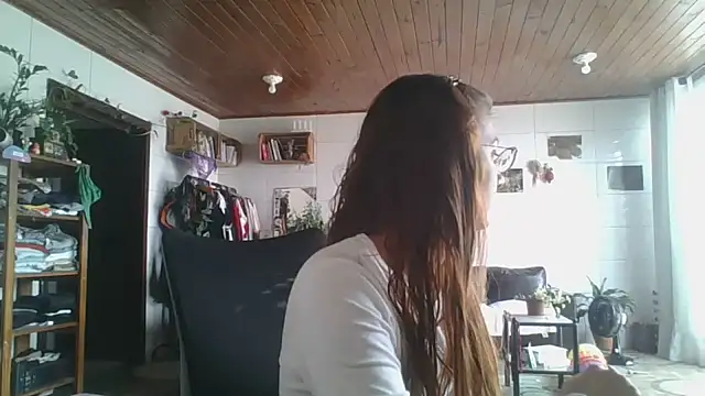 Snapshot of SweetyBabyDemon chatting on 10-21-25, 01:23 SweetyBabyDemon online show from 10-21-25, 01:23