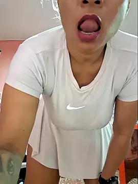 Snapshot of gatadeojosclaros chatting on 11-03-25, 08:15 gatadeojosclaros online show from 11-03-25, 08:15