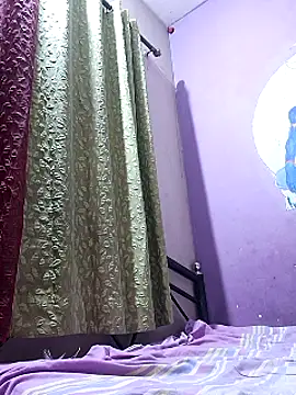 Snapshot of GlassBarge9 chatting on 12-29-24, 07:22 GlassBarge9 online show from 12-29-24, 07:22