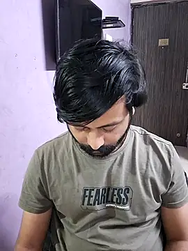 Snapshot of GlassBarge9 chatting on 02-12-25, 06:09 GlassBarge9 online show from 02-12-25, 06:09