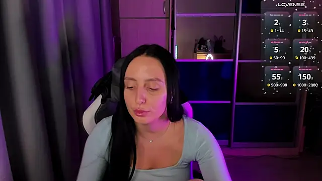 Christy Calypso online show from 02-04-25, 01:34