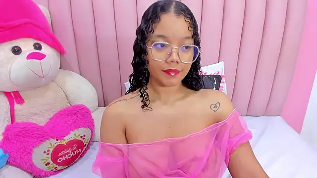 ISABELLA 020 online show from 03-11-26, 12:22