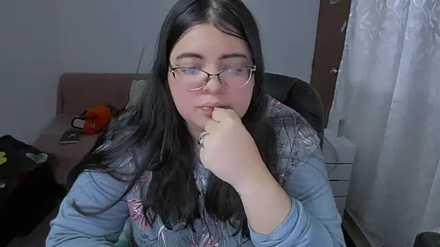 Aria Fullbuster online show from 11-15-25, 09:00