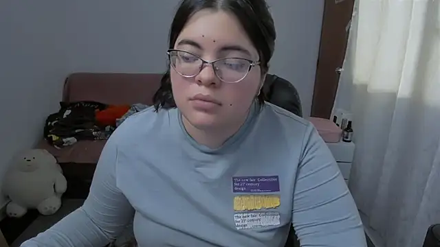 Aria Fullbuster online show from 11-22-25, 08:30