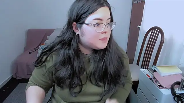 Aria Fullbuster online show from 02-05-26, 08:35