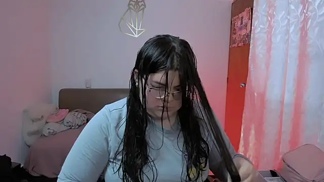 Aria Fullbuster online show from 03-03-26, 09:31