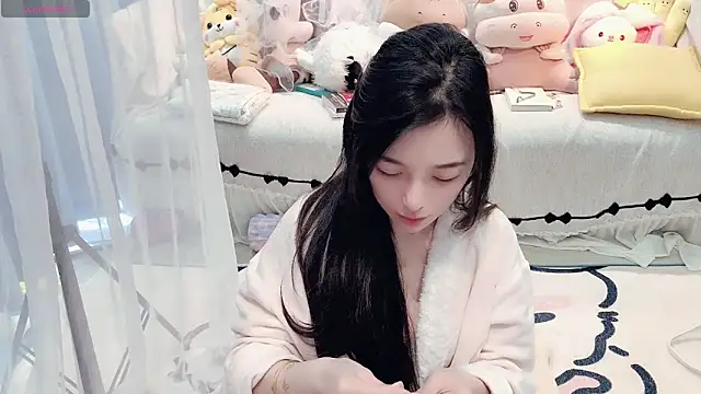 AKiKi711 online show from 03-25-26, 05:02