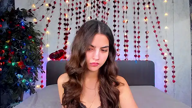 Milana Crystal  online show from 02-21-26, 08:15