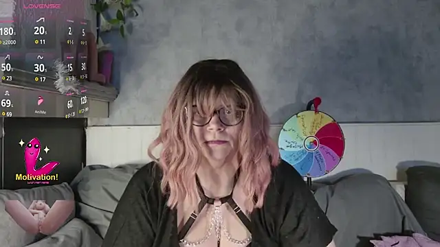 Lola-squirt online show from 01-06-25, 10:58