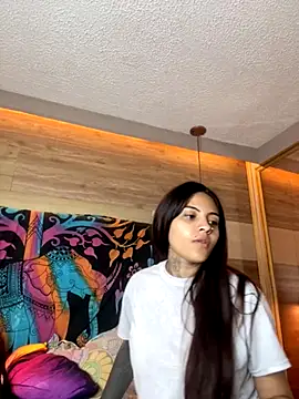 Snapshot of Cori_Paige chatting on 11-23-25, 04:34 Cori Paige online show from 11-23-25, 04:34