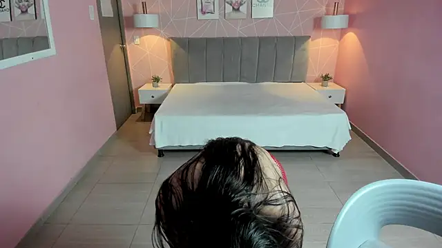 Snapshot of zara__sweet chatting on 01-04-25, 12:38 zara sweet online show from 01-04-25, 12:38