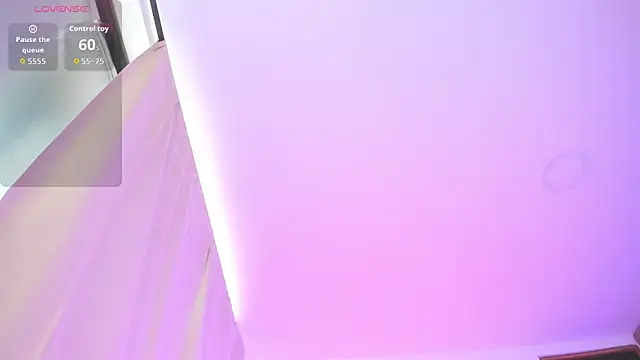 Kylie2211 online show from 03-18-26, 06:11