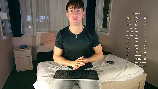 Snapshot of ChristianLevine_ chatting on 11-22-25, 06:40 ChristianLevine online show from 11-22-25, 06:40