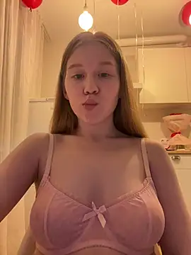 Eva Weyne online show from 03-27-26, 08:52