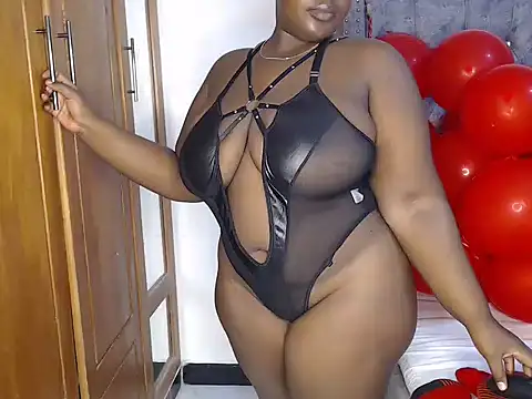 Snapshot of chococreamie chatting on 02-17-25, 09:08 chococreamie online show from 02-17-25, 09:08