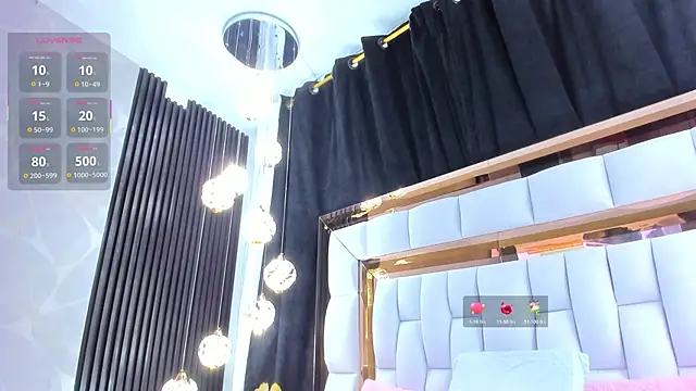 SarayRoyse online show from 11-21-25, 07:23