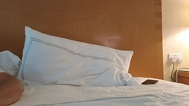 Mr-and-Mrs-Smith online show from 02-11-25, 12:58