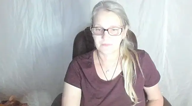 irinamaux online show from 02-27-25, 07:37