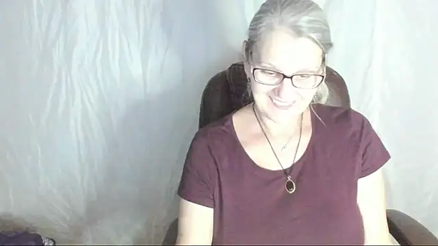 irinamaux online show from 02-28-25, 06:31