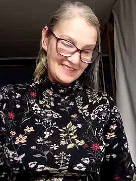 irinamaux online show from 09-27-25, 04:50