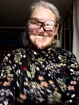 irinamaux online show from 09-28-25, 05:29