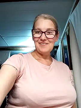 irinamaux online show from 10-08-25, 02:14