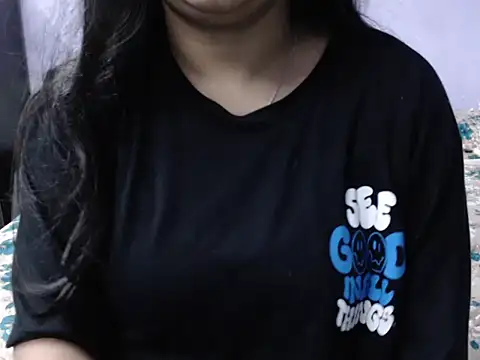 Freya nia online show from 10-07-25, 10:34