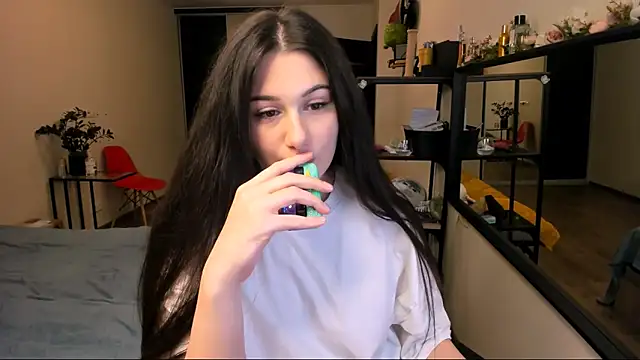 Snapshot of nostripchat chatting on 10-26-25, 04:57 nostripchat online show from 10-26-25, 04:57