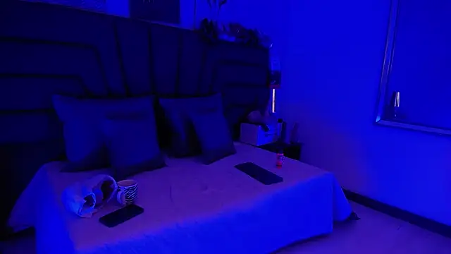 Sofi Perez  online show from 04-01-26, 11:33