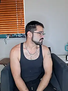 Zander823 online show from 02-18-26, 04:36