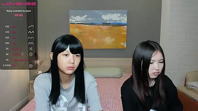 Snapshot of yena_gab chatting on 09-09-25, 10:42 yena gab online show from 09-09-25, 10:42