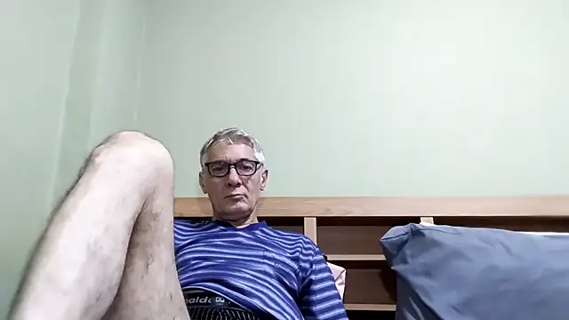 BIGUNCUTHARDCOCK online show from 10-29-25, 12:57