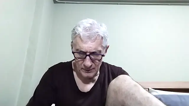 BIGUNCUTHARDCOCK online show from 10-31-25, 01:23