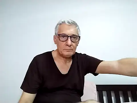 BIGUNCUTHARDCOCK online show from 04-08-26, 02:55