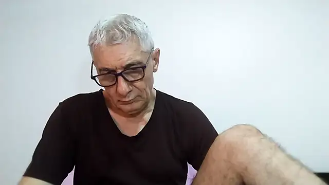 BIGUNCUTHARDCOCK online show from 04-13-26, 02:06