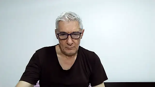 BIGUNCUTHARDCOCK online show from 04-21-26, 11:51