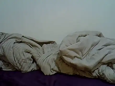 Giannah01 online show from 09-28-25, 12:05