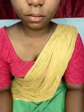 Snapshot of tamilachi4u chatting on 01-04-25, 05:16 tamilachi4u online show from 01-04-25, 05:16