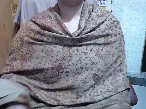 Snapshot of SohanaSabaSexy chatting on 01-06-25, 05:49 SohanaSabaSexy online show from 01-06-25, 05:49