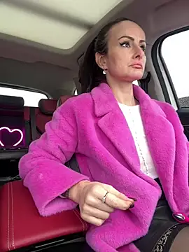 Snapshot of _AHHA_ chatting on 03-03-25, 12:16 AHHA online show from 03-03-25, 12:16