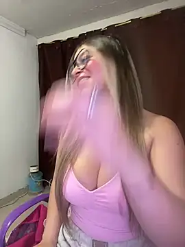 CristalGmez online show from 04-26-26, 04:10