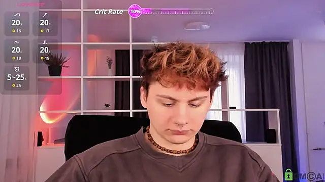 Snapshot of sunnyburn_boy chatting on 12-22-25, 07:49 sunnyburn boy online show from 12-22-25, 07:49