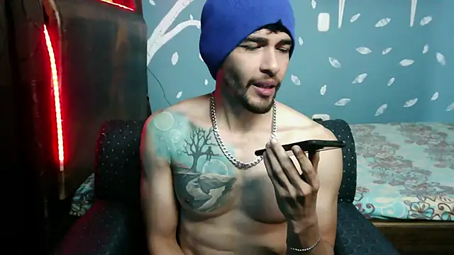 Snapshot of ponzothc chatting on 03-27-26, 05:45 ponzothc online show from 03-27-26, 05:45