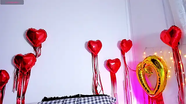 Snapshot of daarklover chatting on 03-03-26, 12:39 daarklover online show from 03-03-26, 12:39