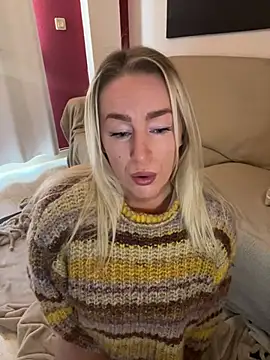 Snapshot of ChristyAdair chatting on 12-10-24, 03:22 ChristyAdair online show from 12-10-24, 03:22