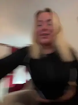 Snapshot of ChristyAdair chatting on 01-01-25, 04:50 ChristyAdair online show from 01-01-25, 04:50